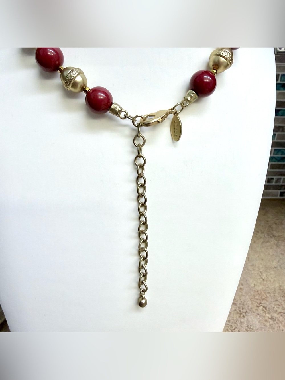 Chico’s Merlot and gold tone statement necklace - Picture 4 of 5